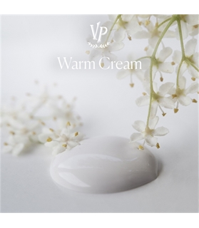 Warm Cream paint drop 600x600px